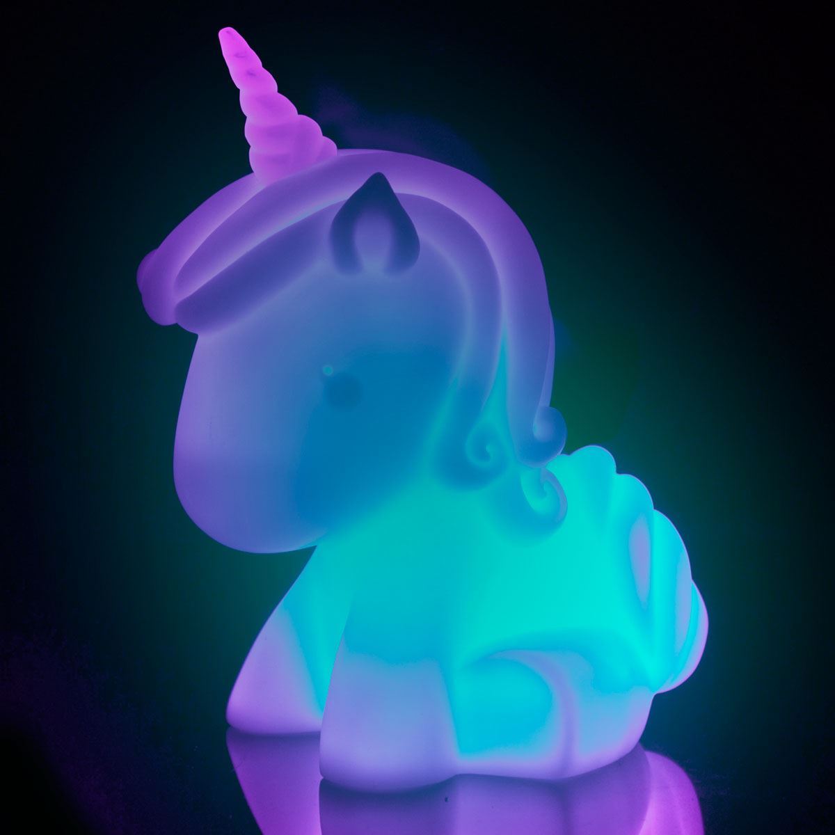 unicorn colour changing lamp