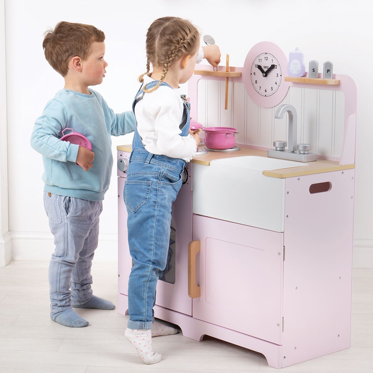 Pink childs kitchen online